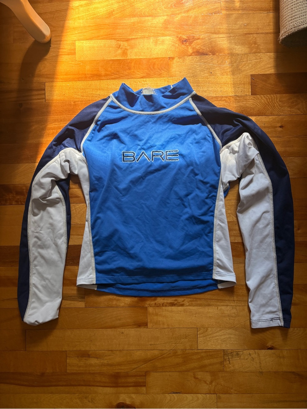 Women's Blue Long-Sleeve Swim Coverup Rash Guard